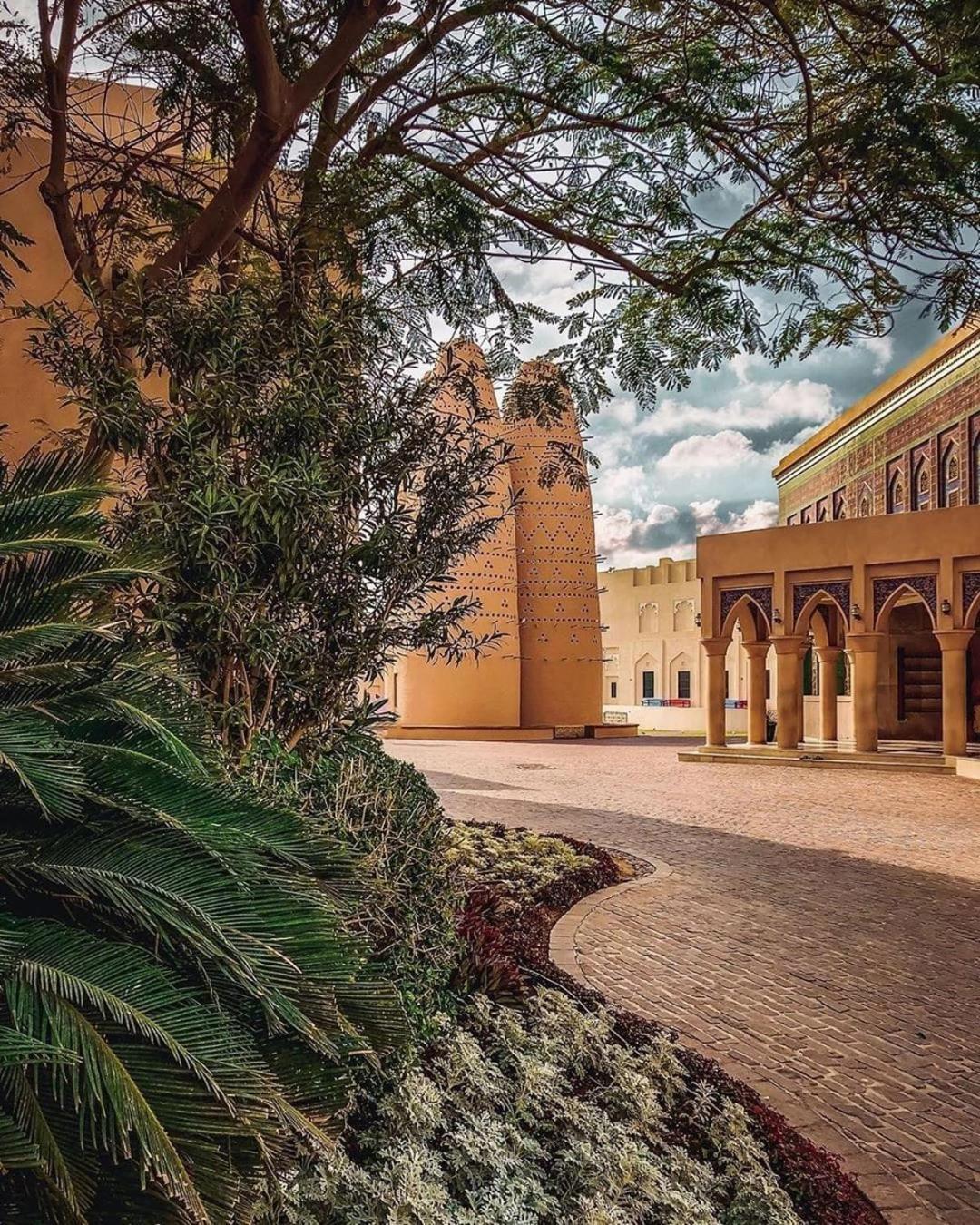 Saraya Palace Hotel Doha Kültér fotó